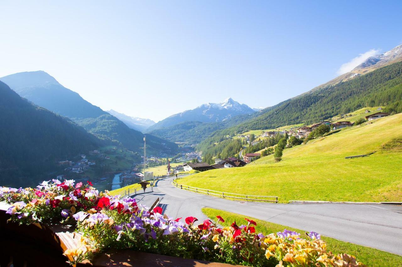 Haus Alois Bed and Breakfast Sölden Exteriör bild