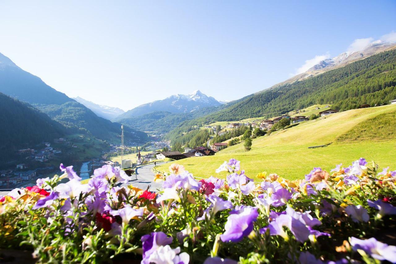 Haus Alois Bed and Breakfast Sölden Exteriör bild